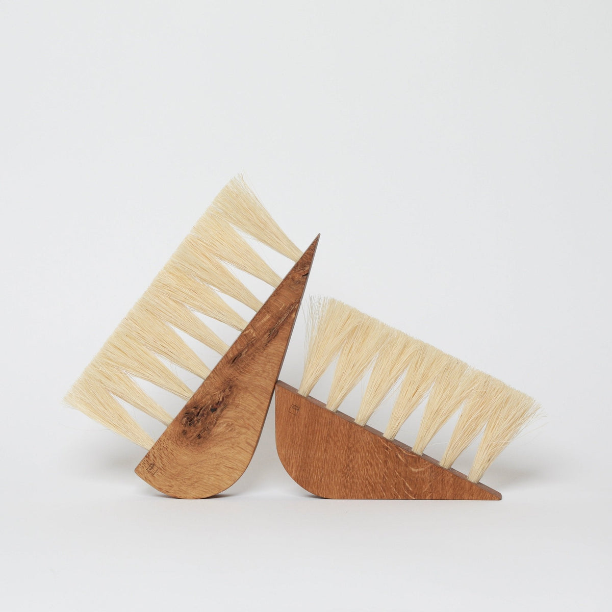 sophia-elouise-table-brush-large-hardwood-offcuts-the_home_of_sustainable_things