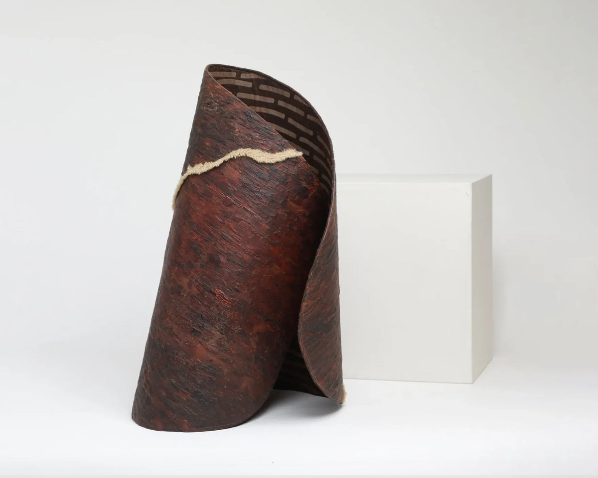 pine-bark-rug-pineskins-studio-sarmite-polakova_the_home_of_sustainable_things_1