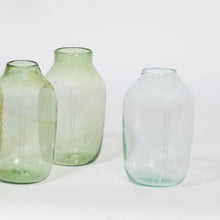 Load image into Gallery viewer, common-sands-vase-fridge-glass-studio-plastique-the_home_of_sustainable_things