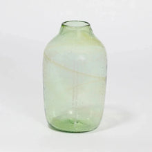Load image into Gallery viewer, common-sands-vase-microwave-glass-studio-plastique-the_home_of_sustainable_things