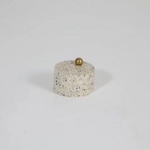 Load image into Gallery viewer, orbit-knobs-handle-food-waste-rius-studio-the_home_of_sustainable_things