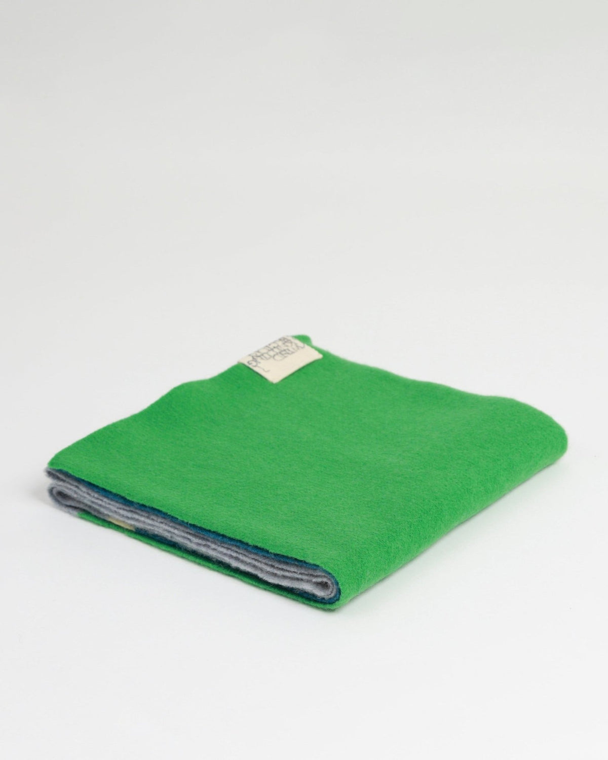 wind_knitted_scarf_merel_karhof_the_home_of_sustainable_things_14