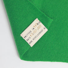 Load image into Gallery viewer, wind_knitted_scarf_merel_karhof_the_home_of_sustainable_things_16