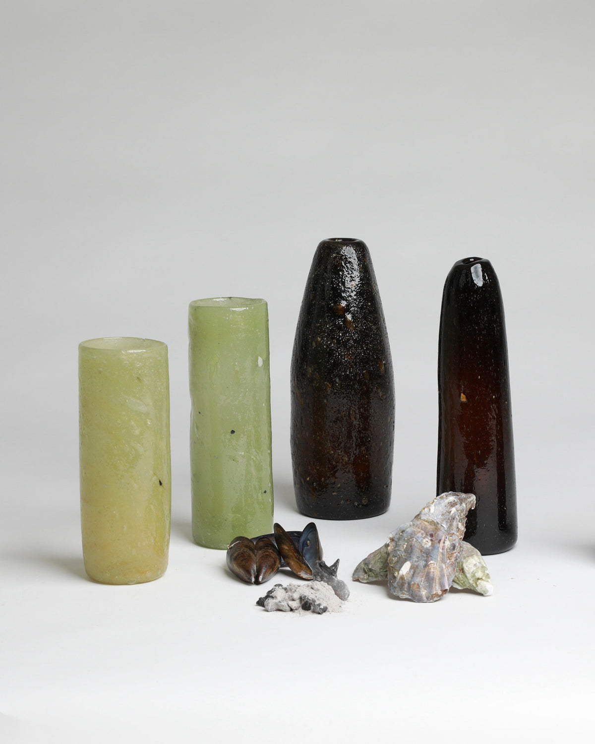 RESTAURANT WASTE reincarnated into natural glass