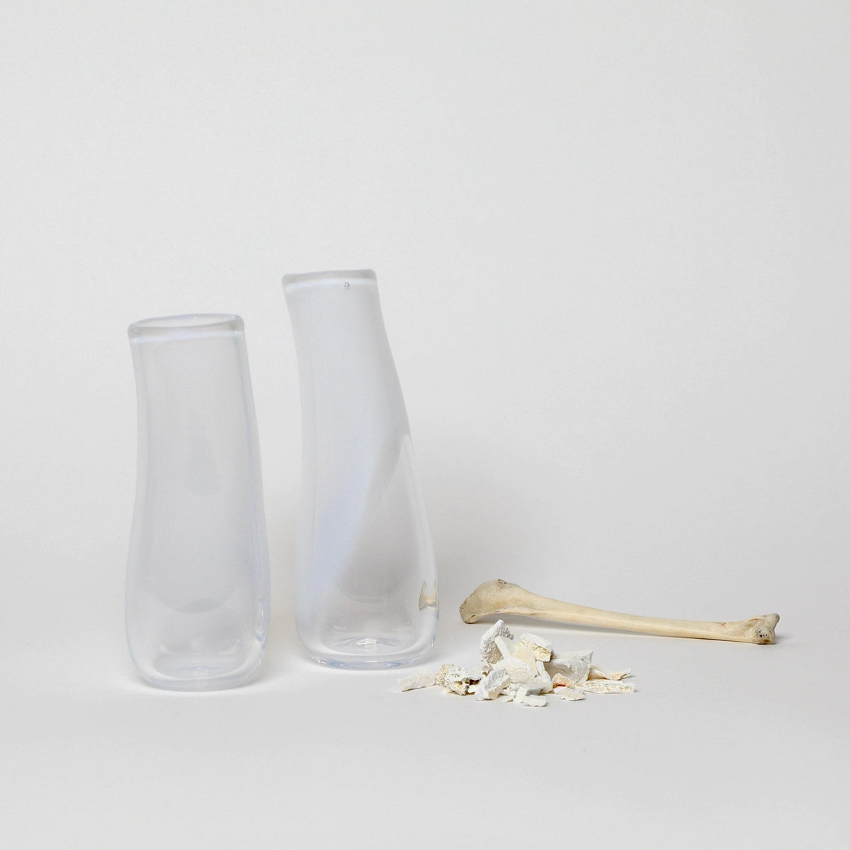 opaline-bone-vase-animal-bones-ella_einhell-the_home_of_sustainable_things_4