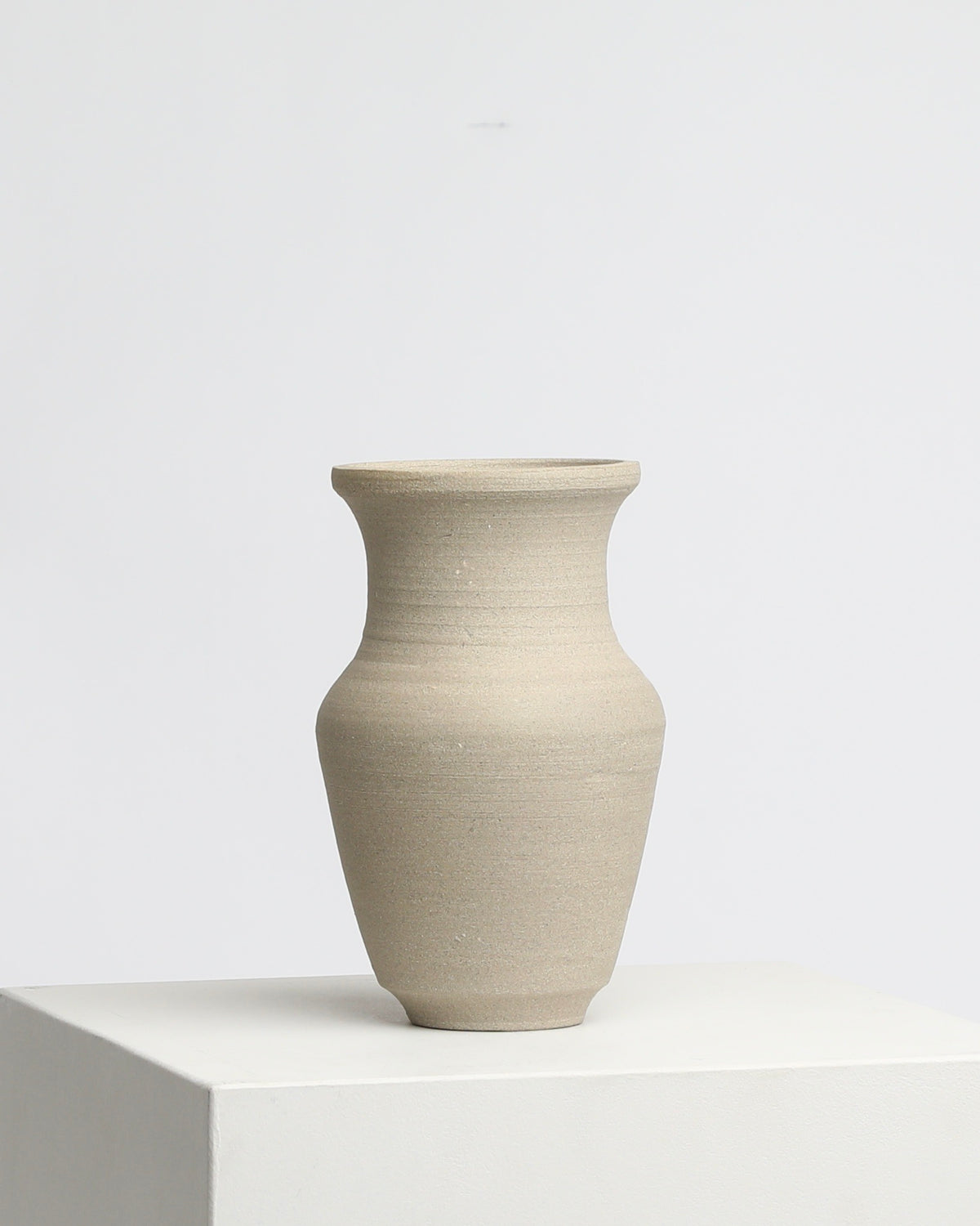 Large_Decanter_with_Cinched_Neck_RC–01–1C