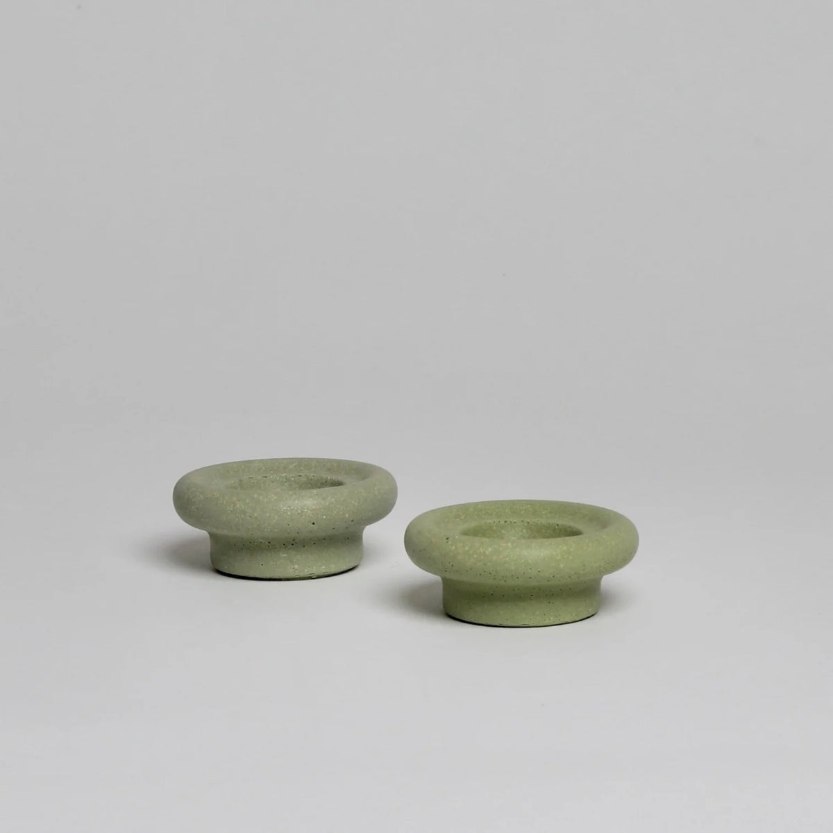 egg-cups- biodegradable-discarded-egg-shells-atelie-barbr-the_home_of_sustainable_things