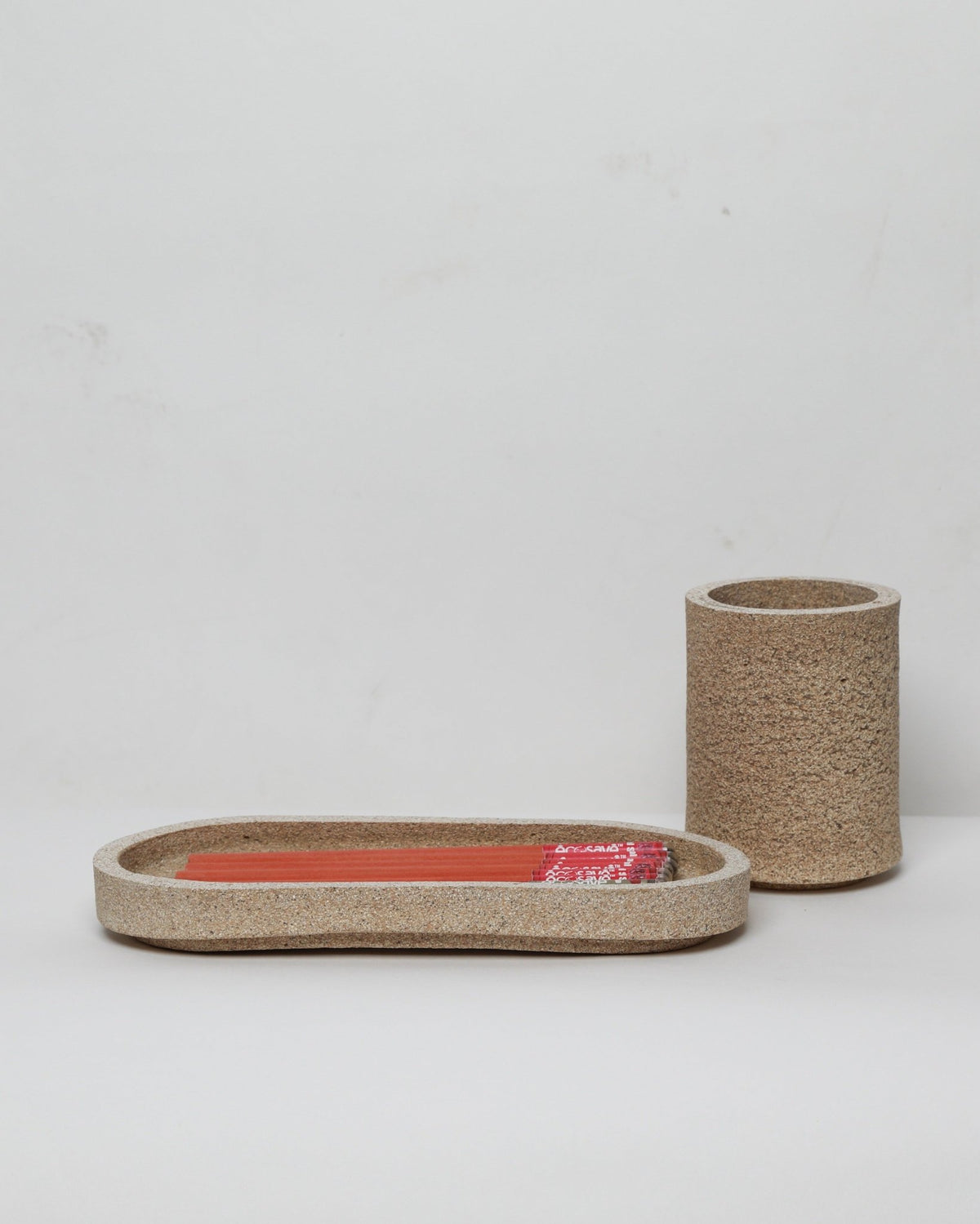 eggslike-pencil-tray-egg-shells-coffee-grounds-constantina-elia-the_home_of_sustainable_things_21