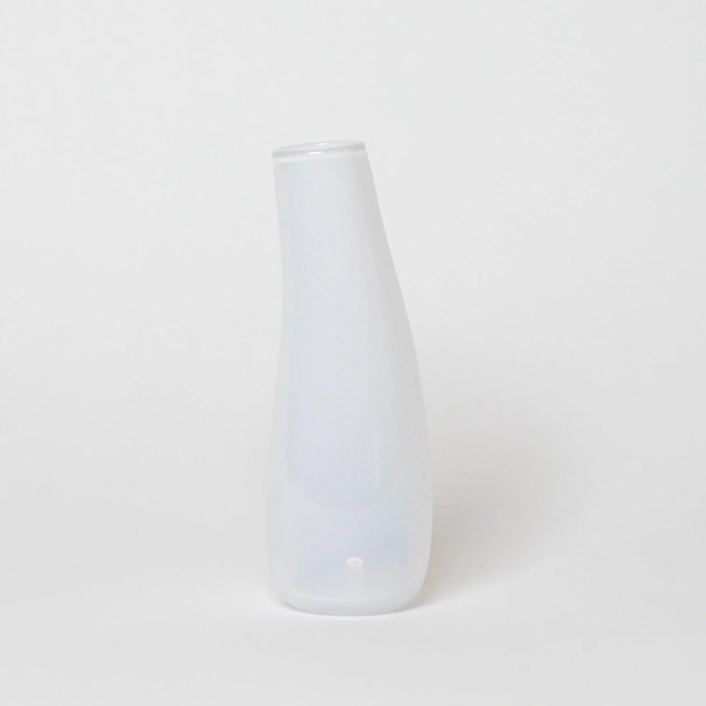opaline-bone-vase-animal-bones-ella einhell-the_home_of_sustainable_things