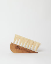 Load image into Gallery viewer, table-brush-large-hardwood-offcuts-sophia-elouise-the_home_of_sustainable_things_12
