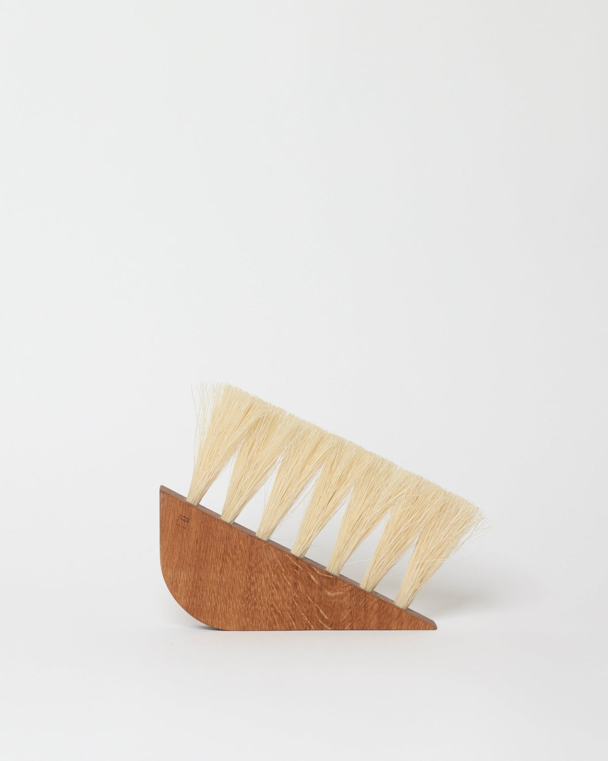 table-brush-large-hardwood-offcuts-sophia-elouise-the_home_of_sustainable_things_61