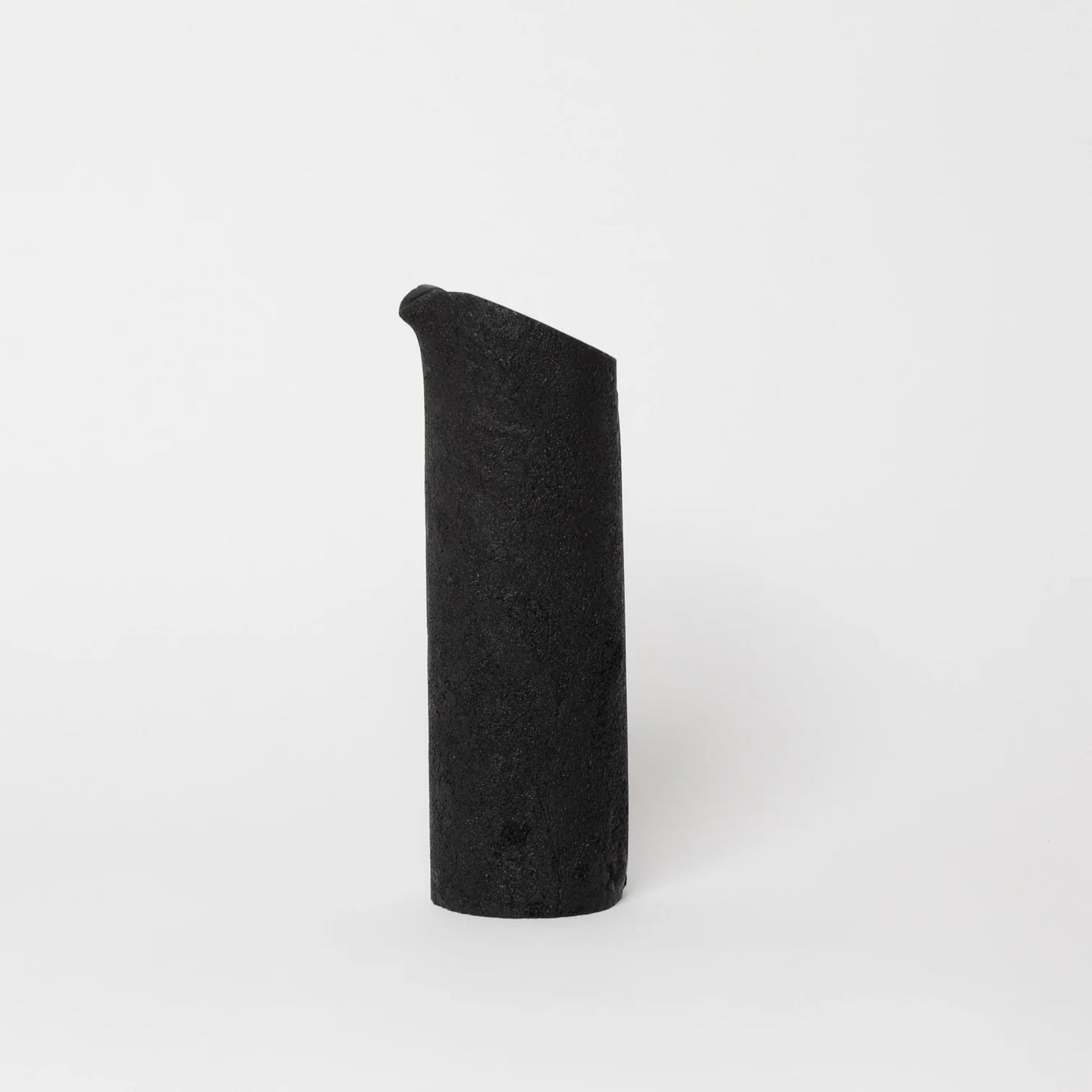 the-forgotten-collection-carafe-bamboo-charcoal-shellac-lapatsch-unger-the_home_of_sustainable_things