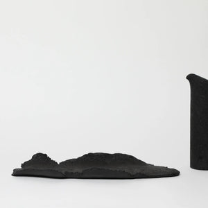 the-forgotten-collection-tray-bamboo-charcoal-shellac-lapatsch-unger-the_home_of_sustainable_things