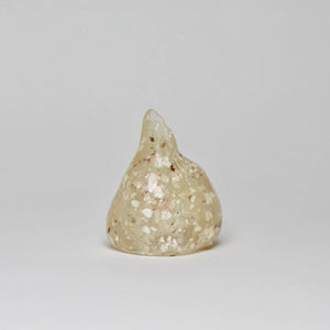 vase-couteaux-vegetal-glass-oyster-shells-cornstarch-censis-rubliss-the_home_of_sustainable_things