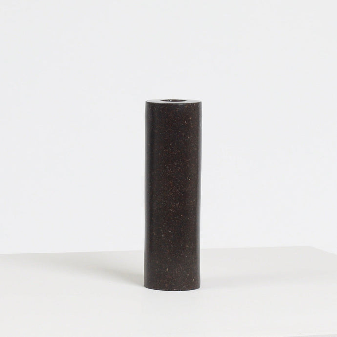 vase_cow_manure_studio_mafa_the_home_of_sustainable_things_2
