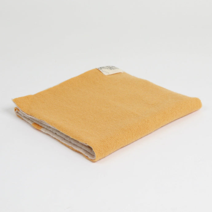 wind_knitted_scarf_merel_karhof_the_home_of_sustainable_things_1