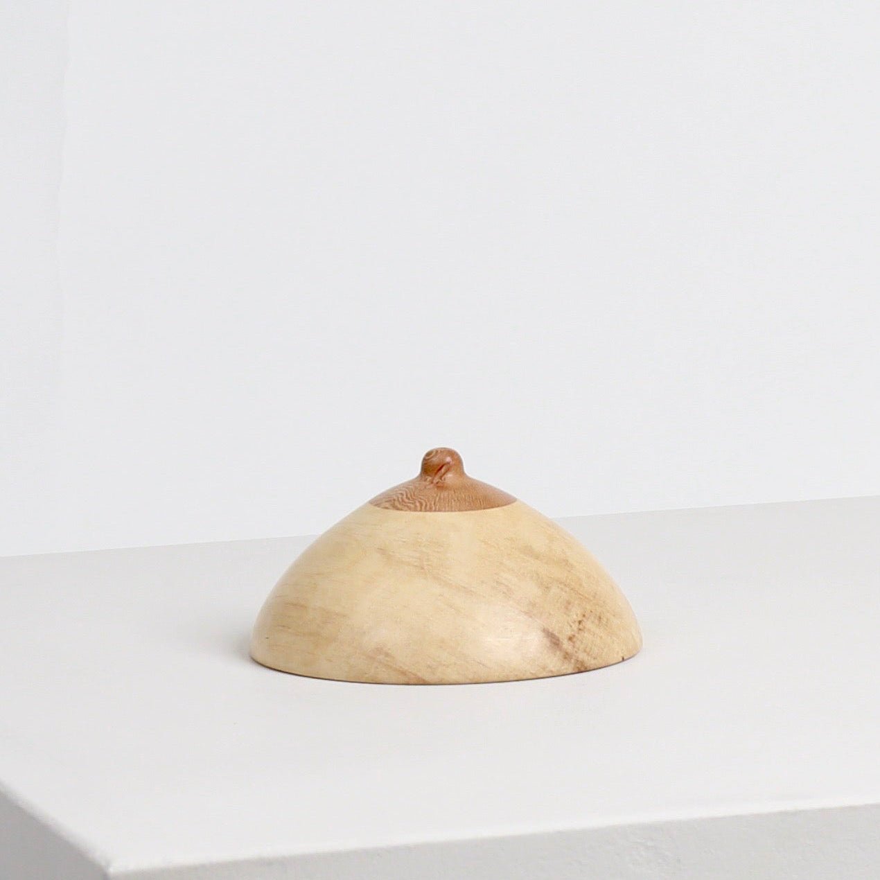 wood_boob_sculptural_ornament_micaella_pedros_the_home_of_sustainable_things_37