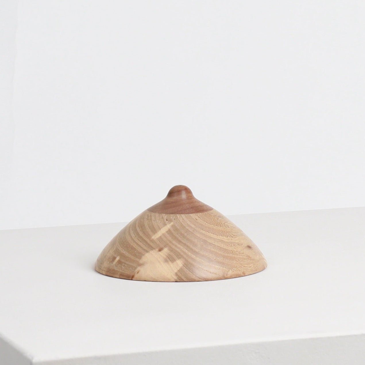 wood_boob_sculptural_ornament_micaella_pedros_the_home_of_sustainable_things_40