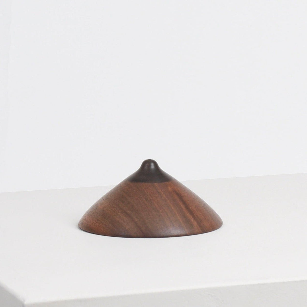 wood_boob_sculptural_ornament_micaella_pedros_the_home_of_sustainable_things_42