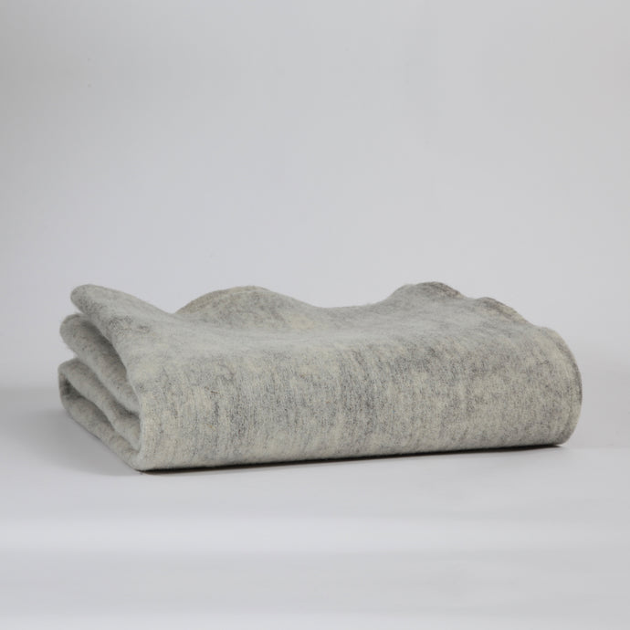 pure-sheep-wool-throw-100%-hand-washed-theresa-bader-the_home_of_sustainable_things
