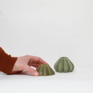 Candle Holder M | made from waste artichoke leaves - THE HOME OF SUSTAINABLE THINGS