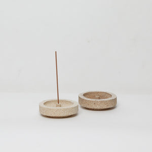 EggsLike Incense Holder | round | made from egg shells & coffee grounds - THE HOME OF SUSTAINABLE THINGS