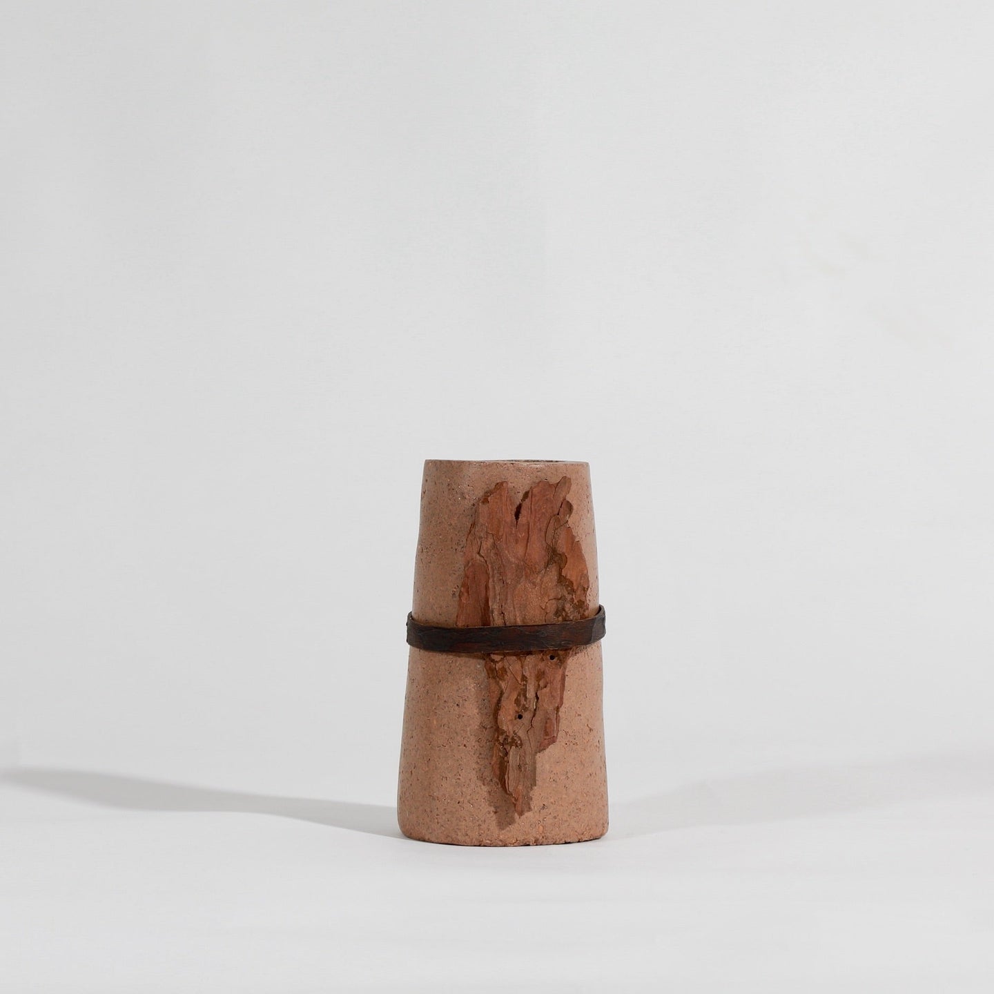 PineResin Vase | made from pine resin, sawdust and beeswax - THE HOME OF SUSTAINABLE THINGS