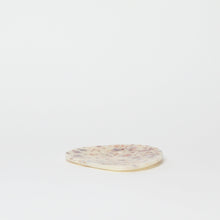 Load image into Gallery viewer, Seashell Tray M | made from seashells and corn starch - THE HOME OF SUSTAINABLE THINGS
