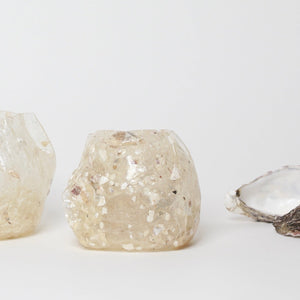 Seashell Vase M | made from seashells and corn starch - THE HOME OF SUSTAINABLE THINGS