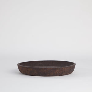 the-home-of-sustainable-things-tray-giria-tree-bark-tableware-evelina-kudabaite  