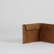 Load image into Gallery viewer, Unisex Wallet | made from agricultural waste - THE HOME OF SUSTAINABLE THINGS
