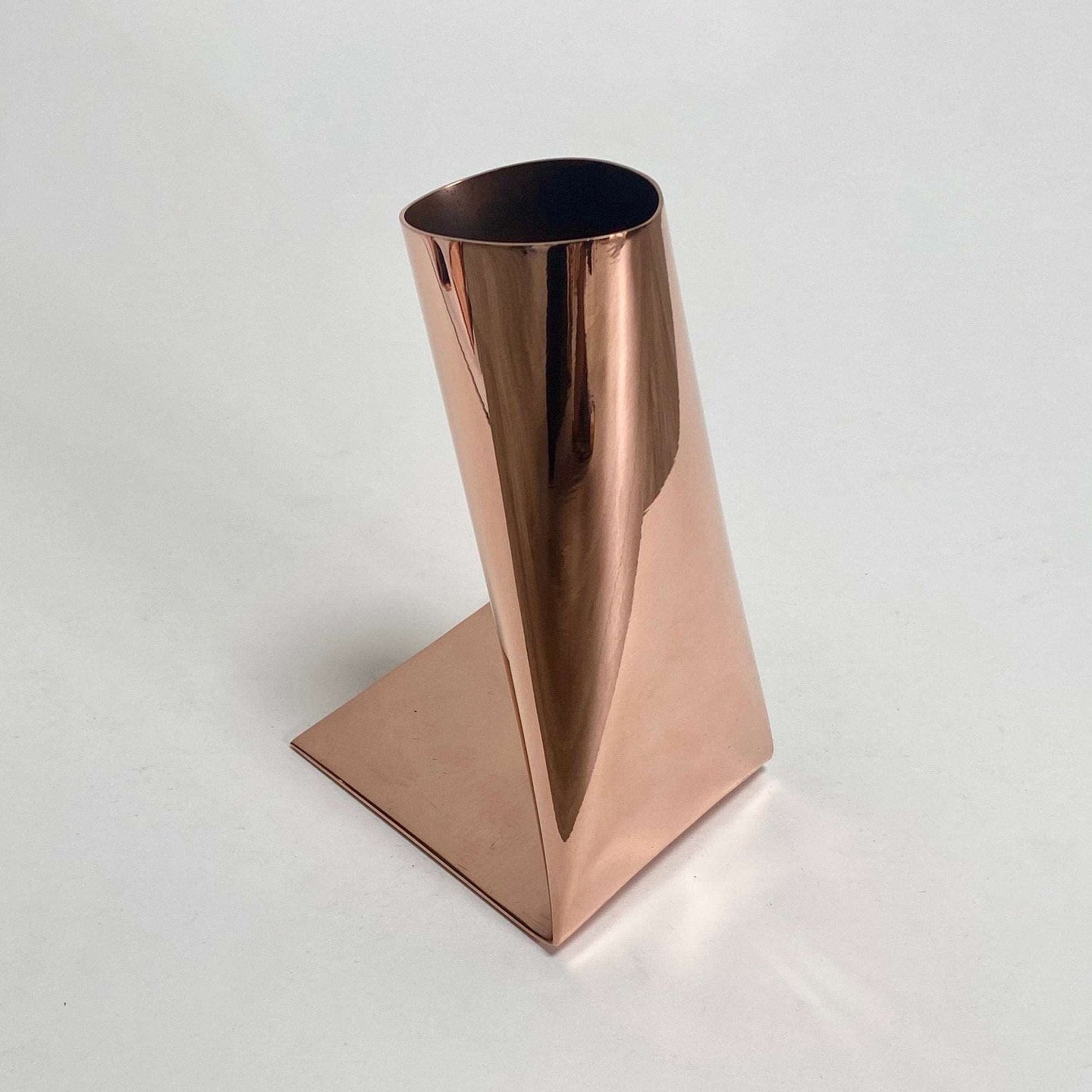 WaMa Pipe Vase L | made from scrap metal - THE HOME OF SUSTAINABLE THINGS